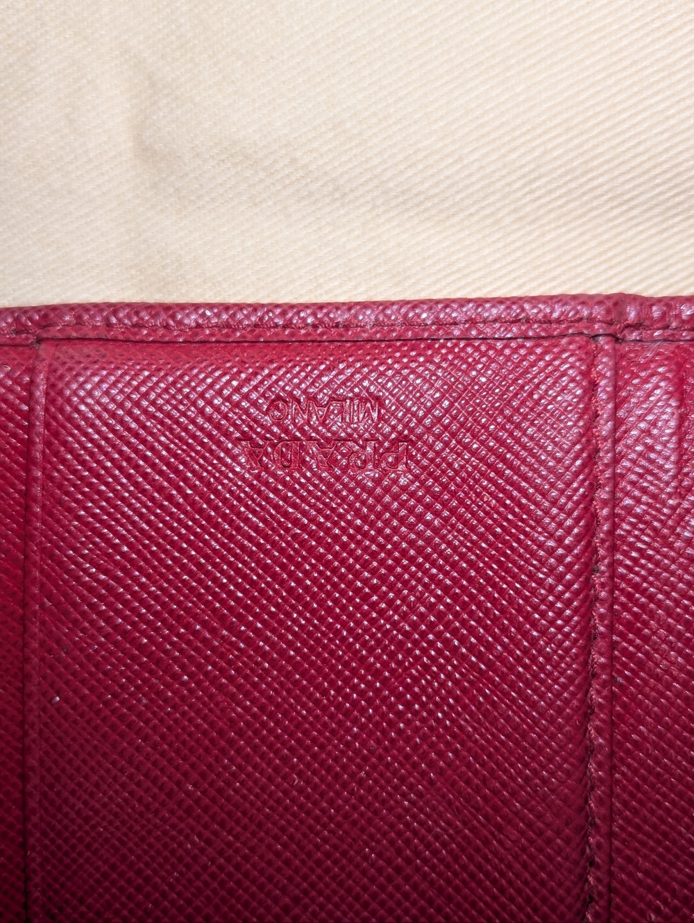 Prada Saffiano Logo Wallet Red Trifold. - Picture 4 of 15